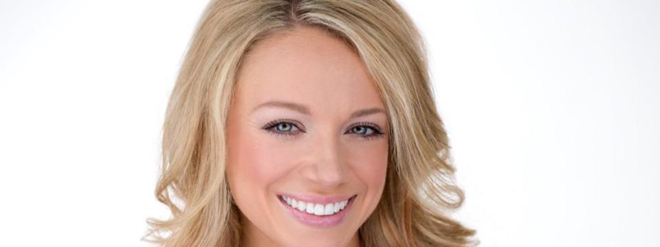 courtney corbeille, barre, workout, travel twenty minute, 20 minute,