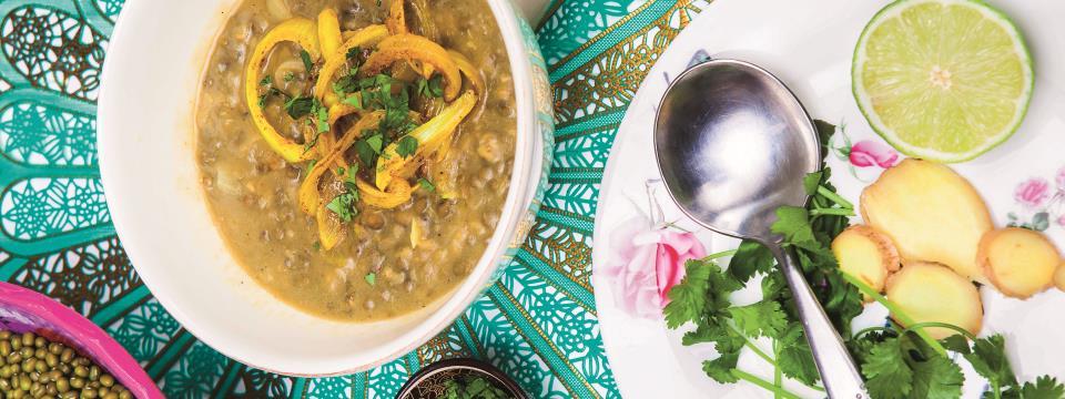 warm diet, mung dahl, soup, nutrition, diet,