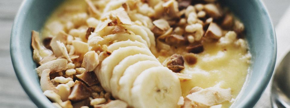 banana, smoothie, bowl, nuts, recipe, healthy,