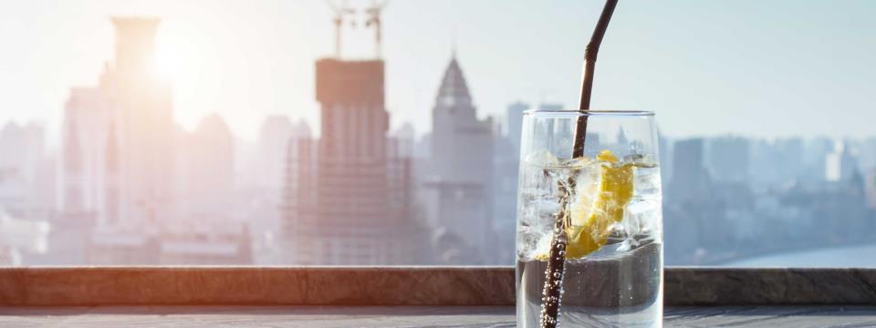 sparkling water, seltzer, hunger